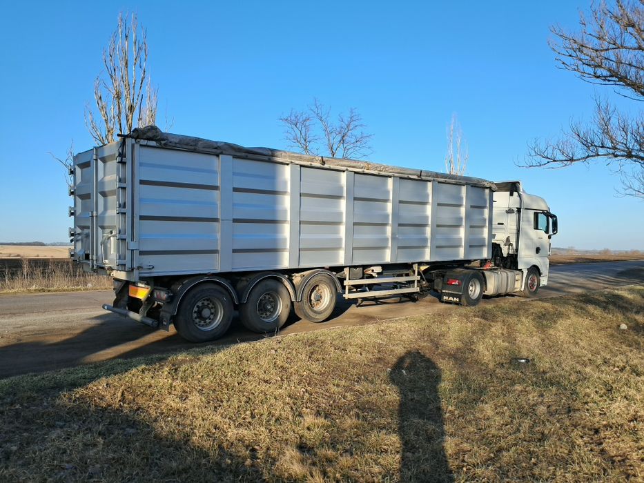 Bodex напівпричіп продам обмін на легкове авто