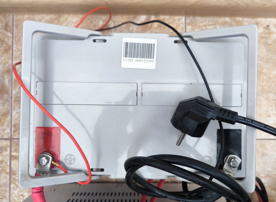 Комплект резервного живлення ДБЖ Volt Polska 2000 E +  гель акум Maxx