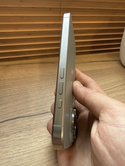 iPhone 15 Pro 256 GB