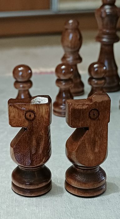 Деревяні фігурки шахи 16 шт