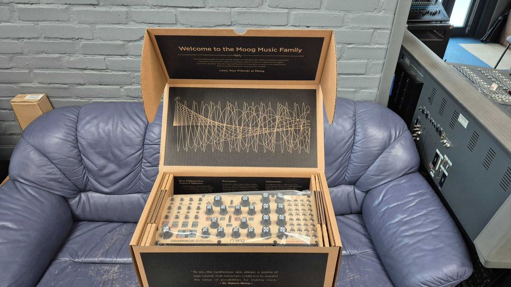 MOOG SUBHARMONICON Синтезатор аналоговий