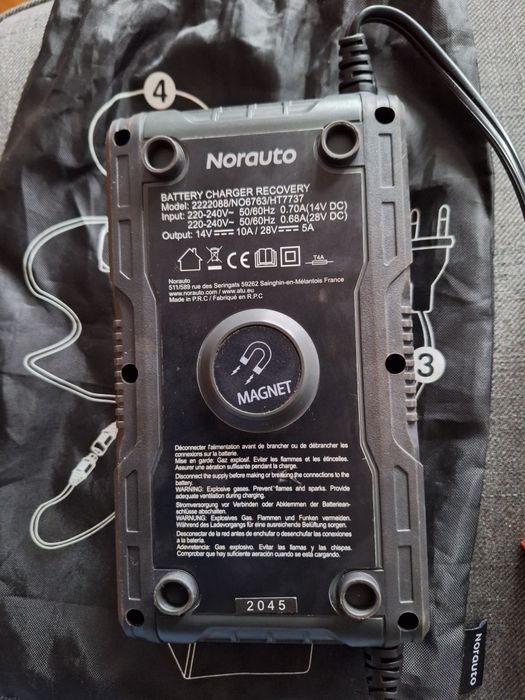 Ładowarka samochodowa 12/24v