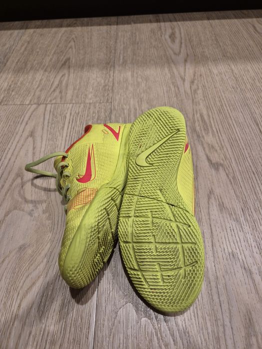 Halówki Nike 32 - 20 cm
