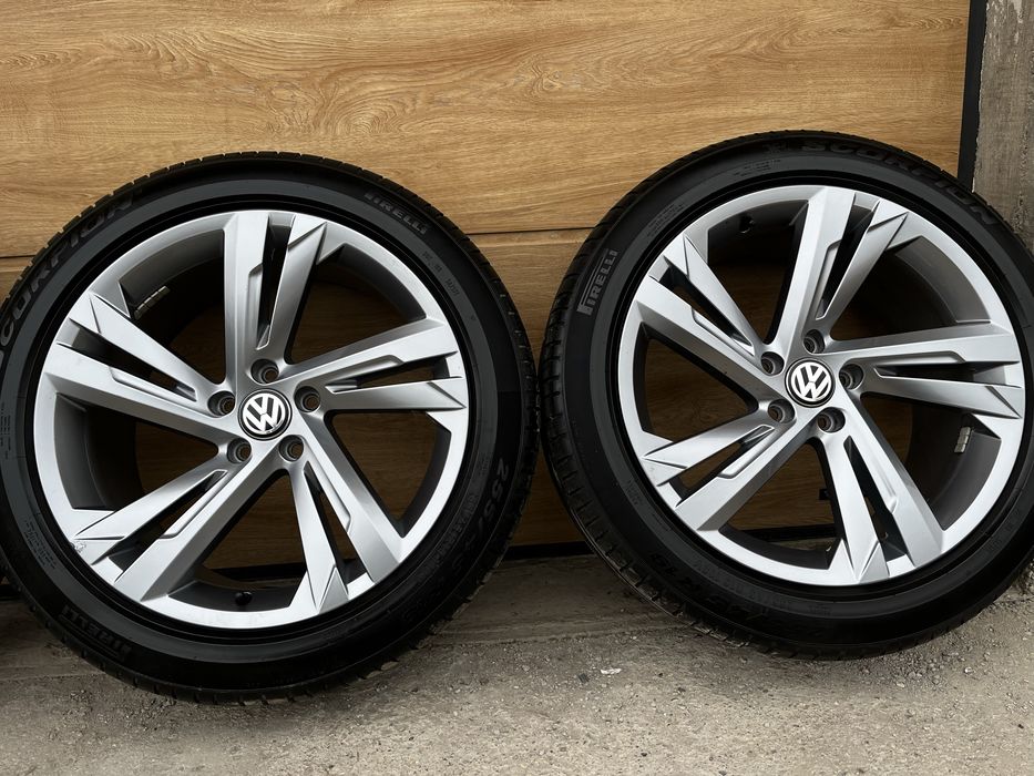 Felgi 19 5x112 Volkswagen Valencia R-Line Tiguan *Pirelli