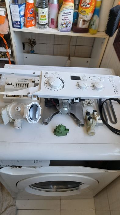 Vendo peças maquina lavar roupa indesit