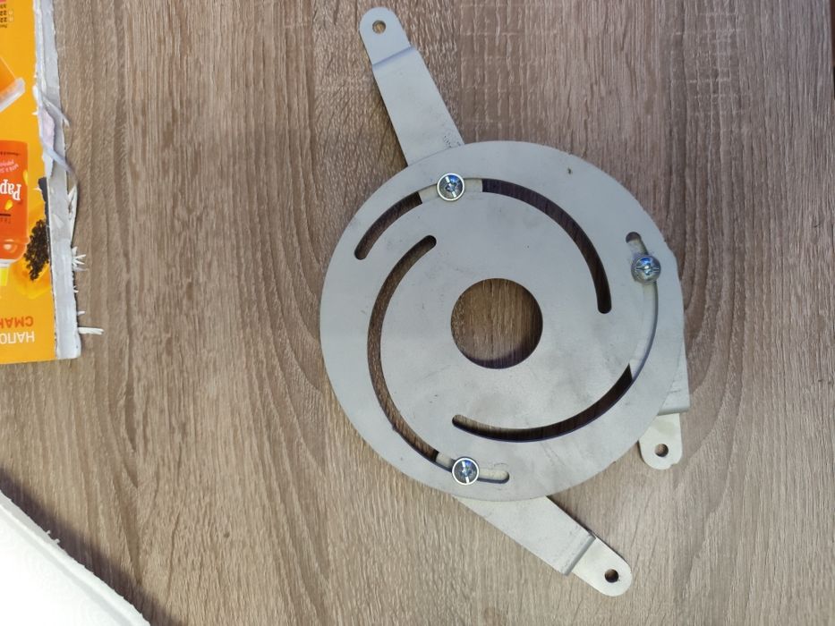 Держатель проектора