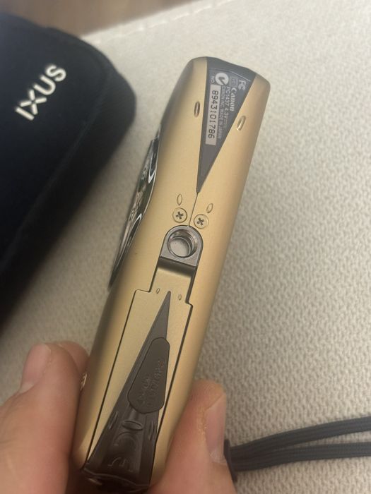 Фотоапарат цифровий Canon digital ixus 200is