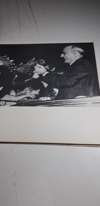 A Visita do Presidente do Concelho ao Ultramar vista por Jornalistas