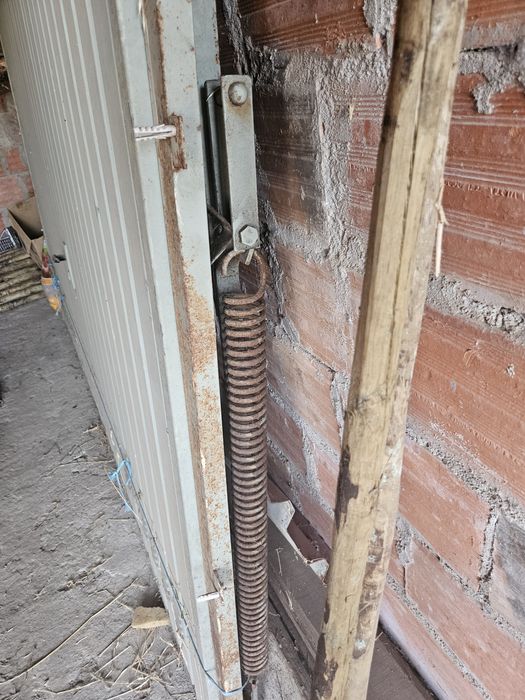 Portão de Garagem Basculante