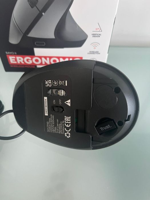 Rato ergonómico Trust