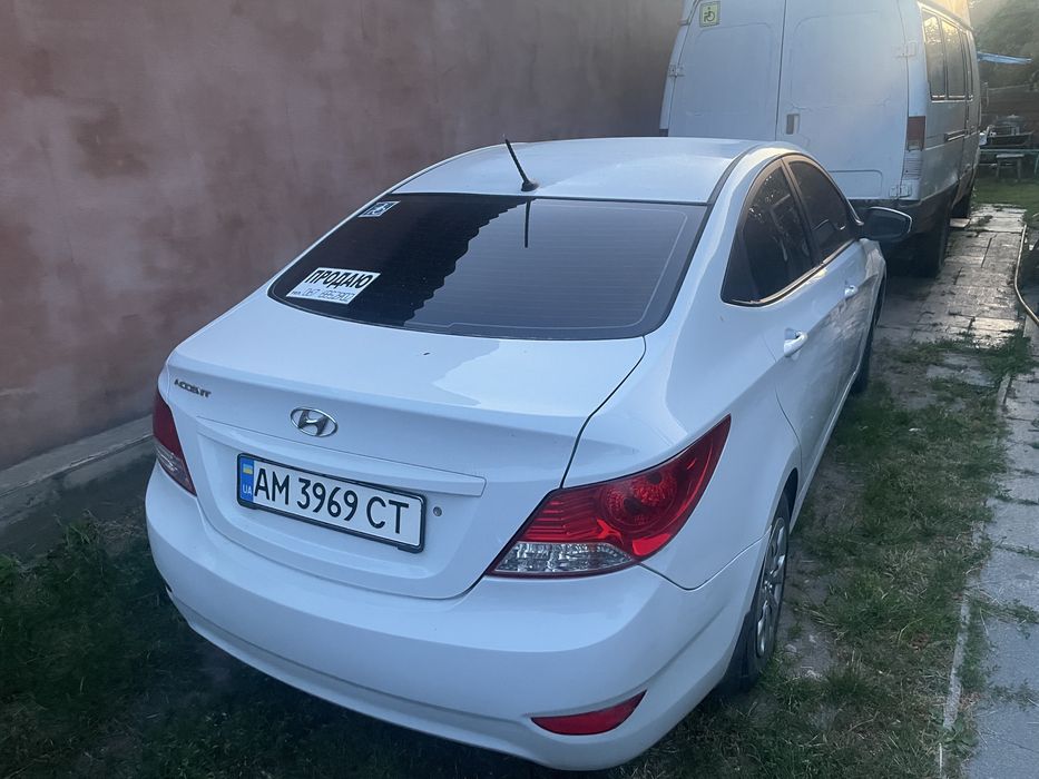 Hyundai accent 2019