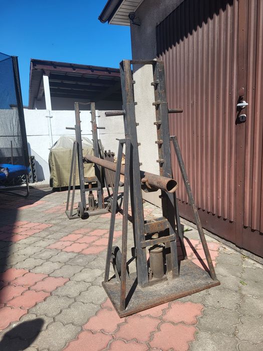 Podnośnik do bębnów