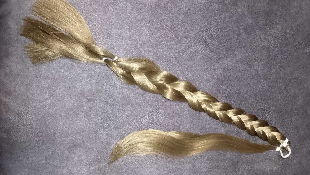 Довга накладна коса з якісного волосся