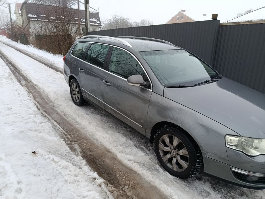 Фольксваген пасат 2007 року автомат.