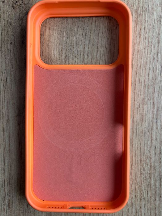 Чохол для айфона 17 pro