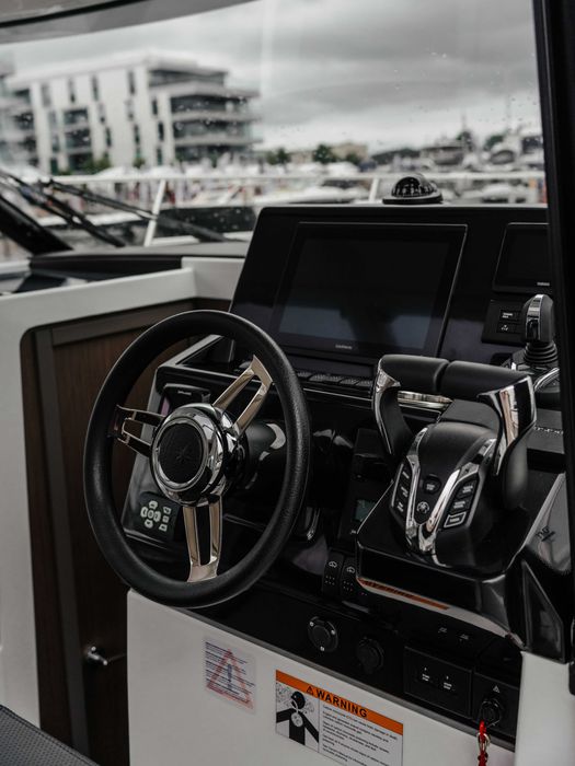 Nowy jacht motorowy JEANNEAU Merry Fisher 895 + 2xYAMAHA 250 HP