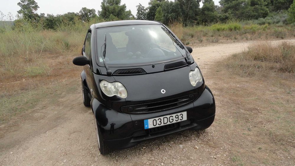 smart fortwo para venda em bom estado
