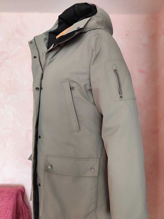 Парка пухова жіноча 46 р