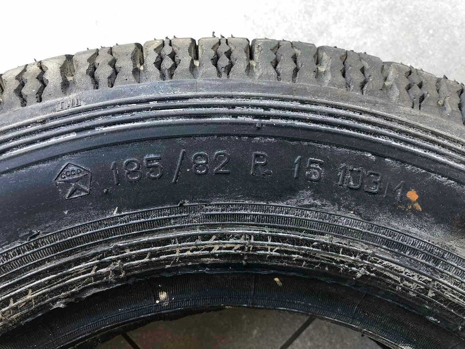 Автошина РАФ-2203 , ВОЛГА ГАЗ-21