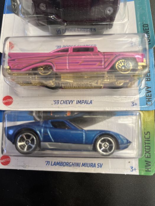Miniaturas HotWheels 1/64 (Novos)
