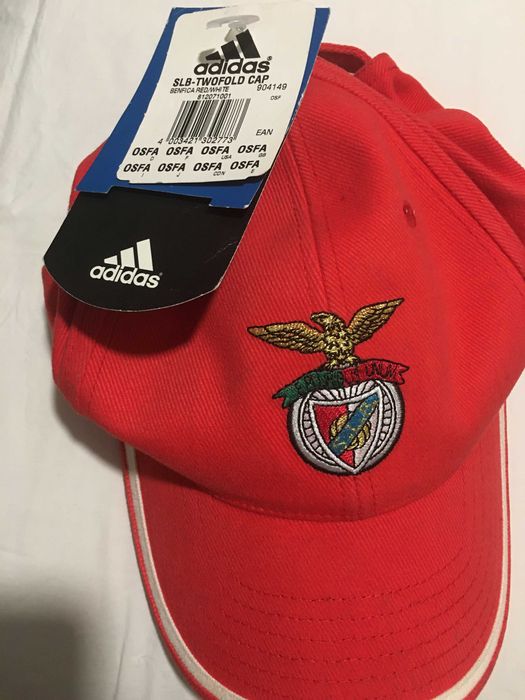 Chapeu do benfica novo a estrear