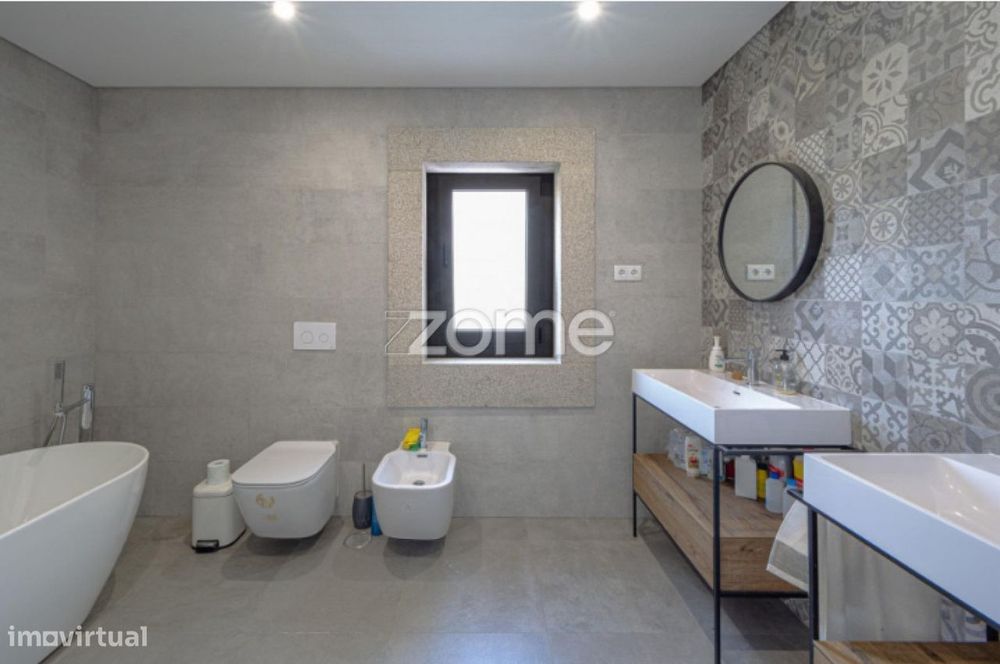 Quinta de Luxo T10 em Queiriz