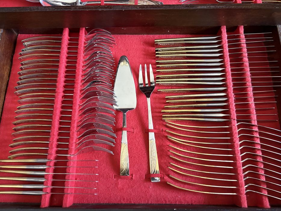 Faqueiro para 12 pessoas completo banhado a ouro