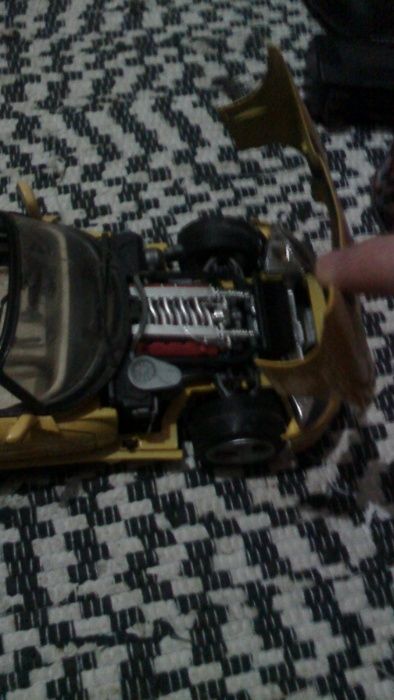 3 Carros de Coleção 25cm de comprimento