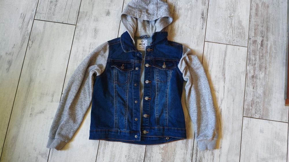 Bluza jeansowa z kapturem 146