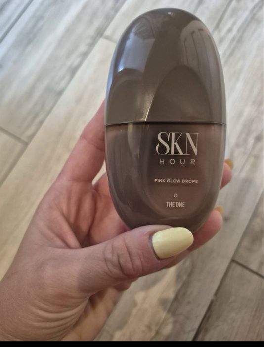 Skn hour rozowe kropelki rozswietlajace