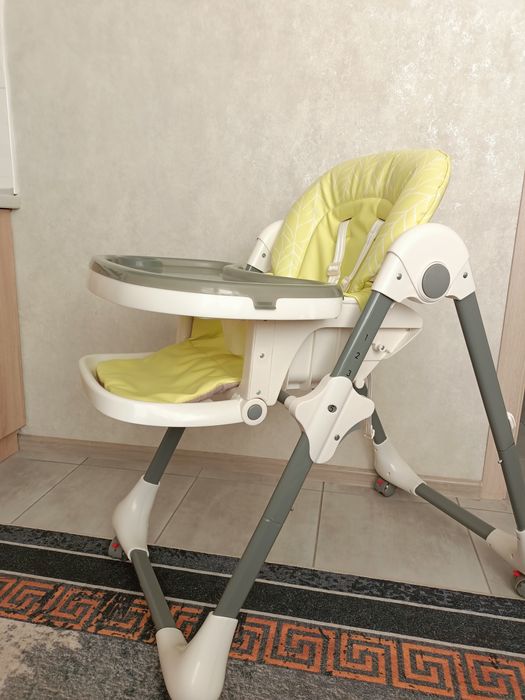 Столик для кормления bambi