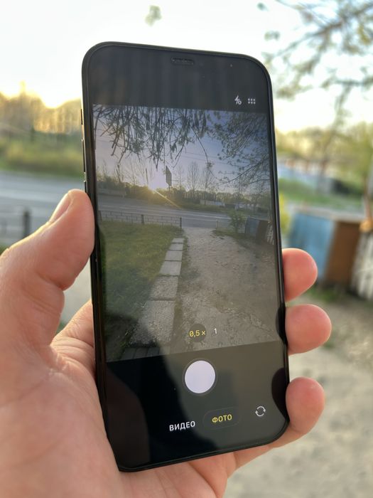 Продам iPhone 12 64 GB