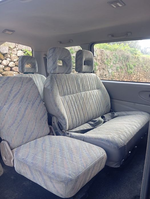 Mitsubishi space gear 1999 classe 1  8 lugares
