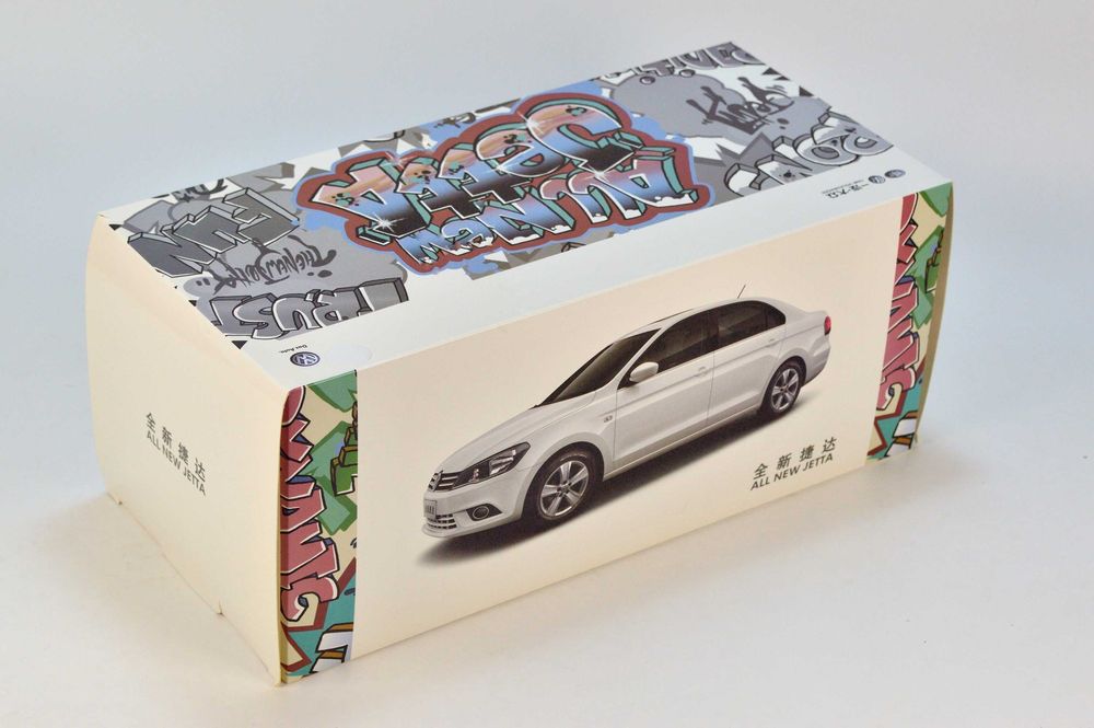 Модель автомобіля 1:18 Volkswagen Jetta 2013