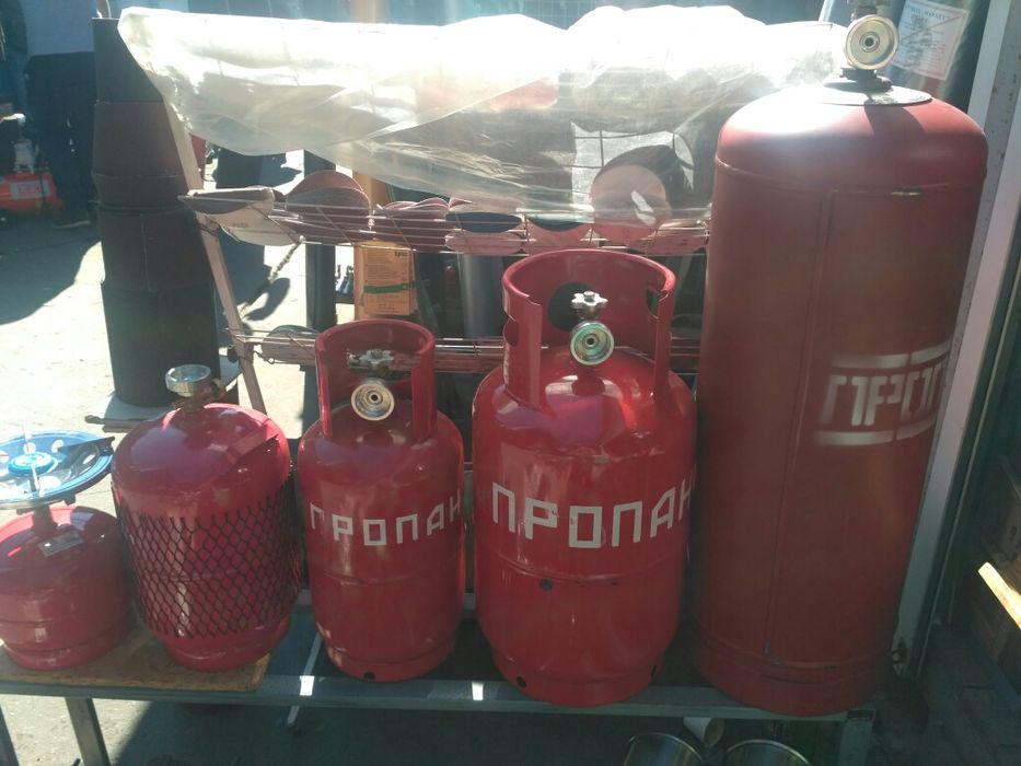 Переходник на газ газовый баллон адаптер для заправки на АЗС бутан