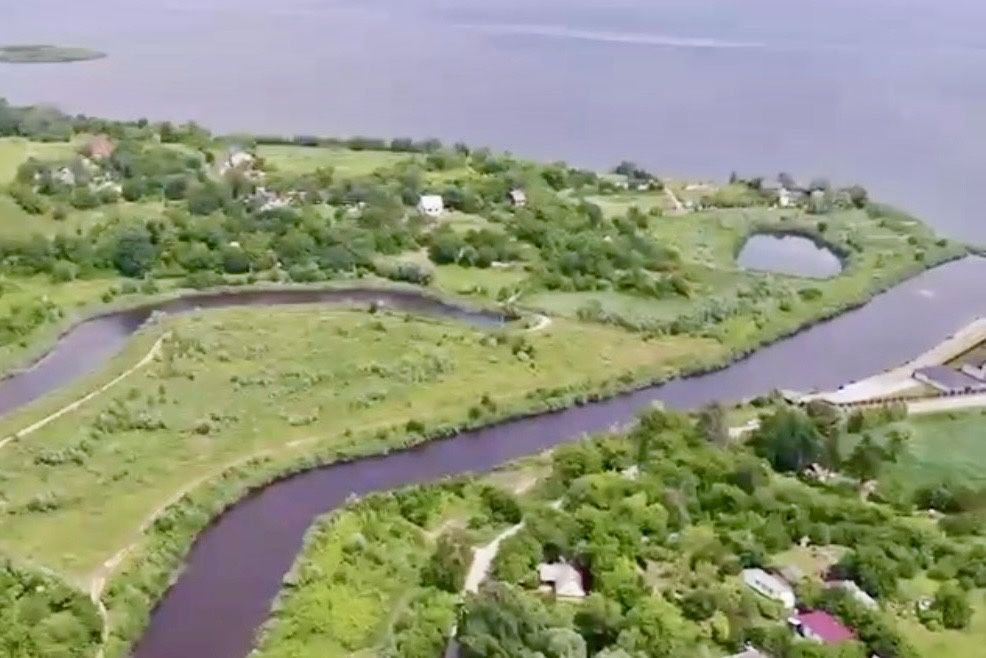 Продаж ділянки 1 + га , р. Дніпро, с. Балико Щучинка, Обухівський район