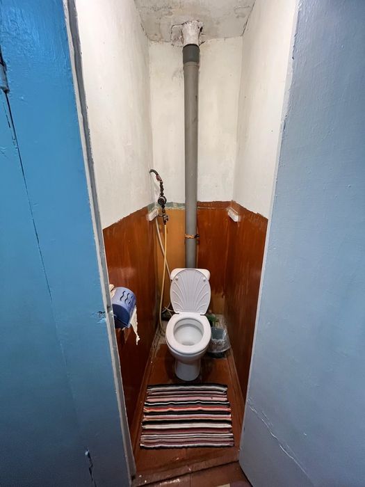 Продам 2-х  комнатную квартиру в г.Славянск