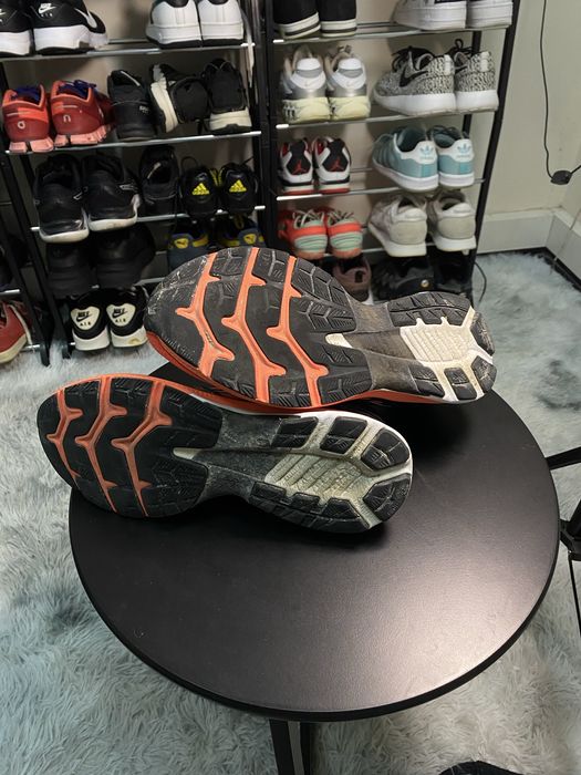 Кросівки asics gel-kayano 27 tokyo, розмір 41.5