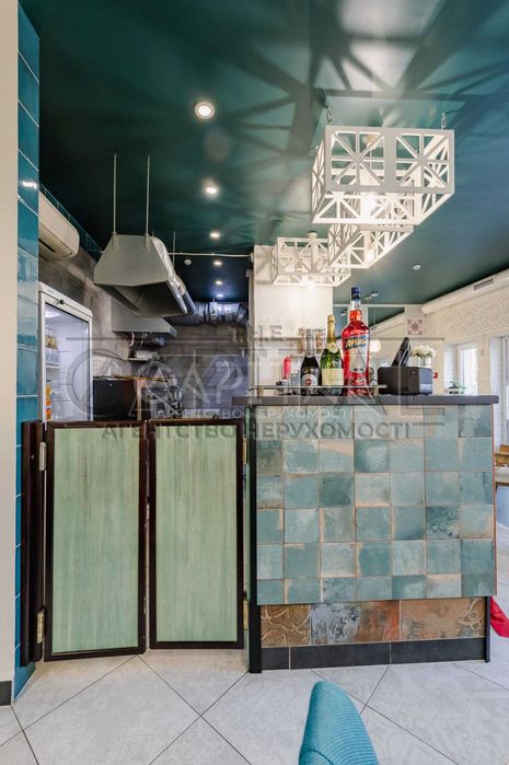 Продаж / Ресторан / 50 м2 / Софіївська Борщагівка / вул. Волошкова 1