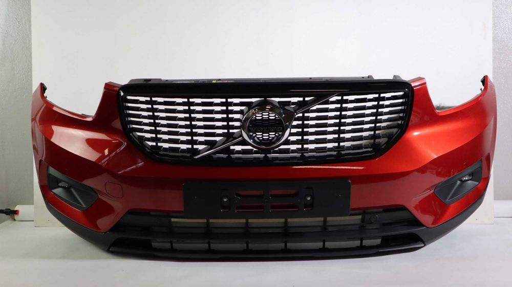 Бампер передний перед Volvo XC40 R-design разборка