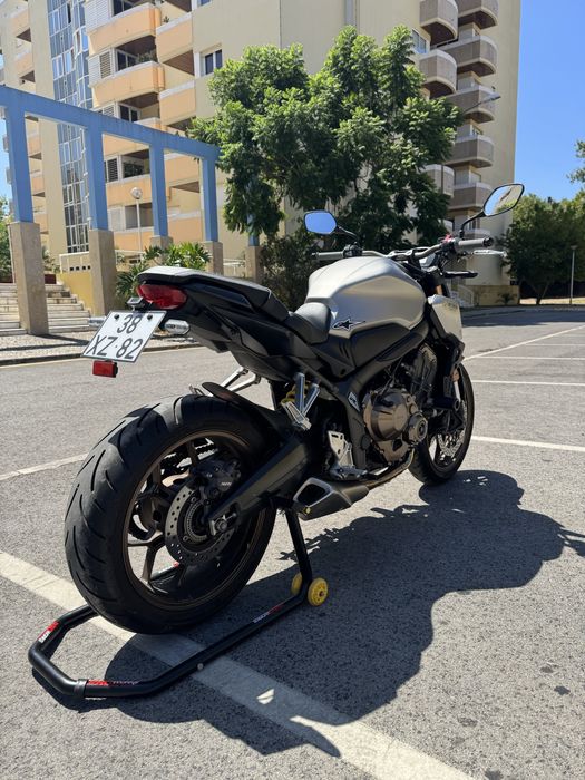 Honda CB 650 R troco por gsxr mt09