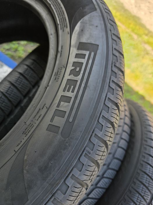 Зимові шини Pirelli 225/65 r17