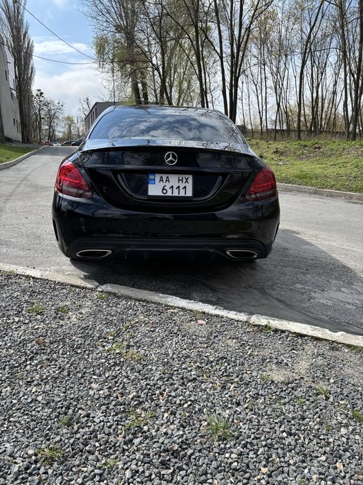 Mercedes-Benz C-Class 2018 VIN 55SWF8DB2KU287542 фото оголошення 5 з 23