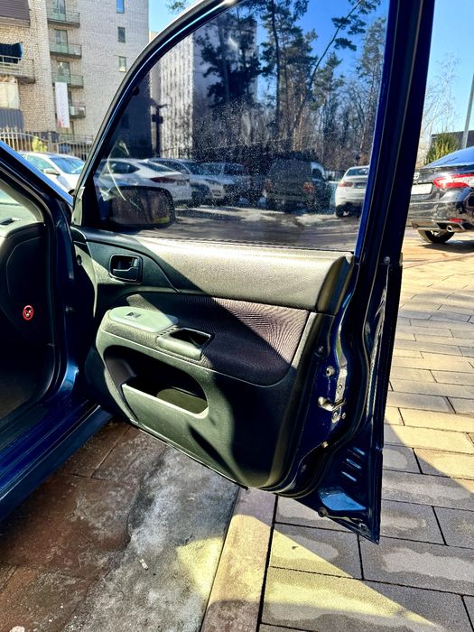 Mitsubishi Lancer ІХ 2006 рік рестайлінг! 1.6 бензин! Київ!