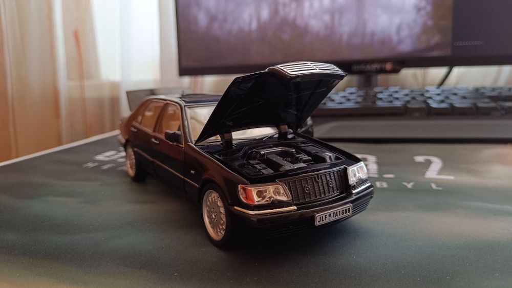 Модель авто: Мерседес W140 Кабан