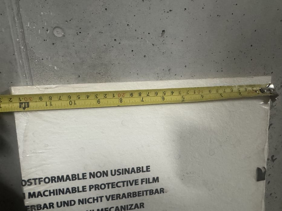 Półka do kuchni, łazienki lub sslonu 121x25x1.25 cm