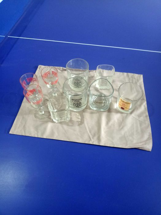Conjunto de 9 copos 6 whisky+ 3 licor com pé alto
