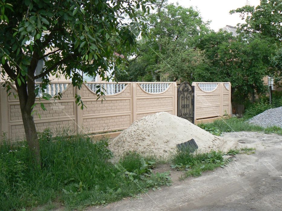 Еврозабор, Забор бетонный секционный