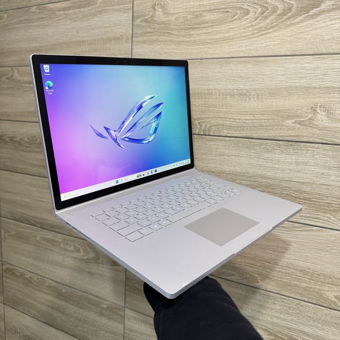 Ігровий ноутбук Gtx 1060 6Gb, i7 8650, 4k Oled екран Microsoft Surface Book