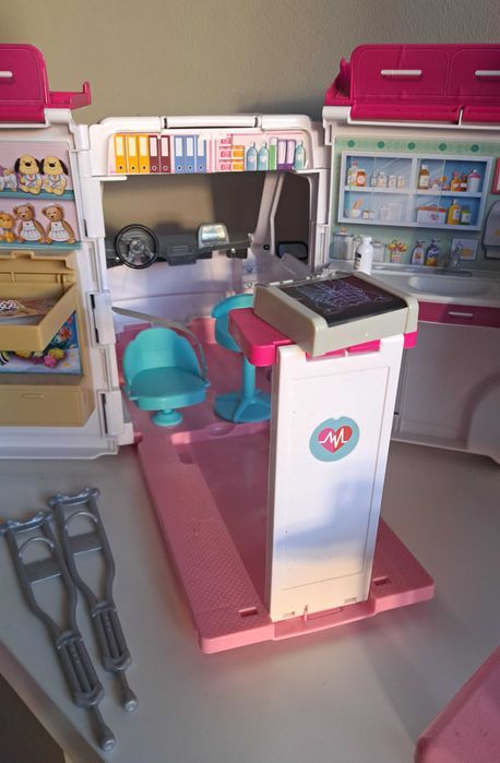 Ambulancia Barbie